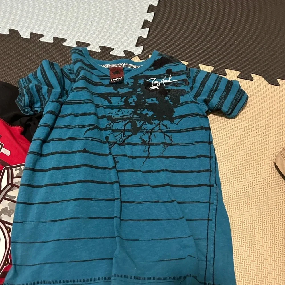 2 Tony Hawk Shirts, 1 L/S, 1 S/S - Both in GREAT Condition Size Medium - Picture 2 of 3